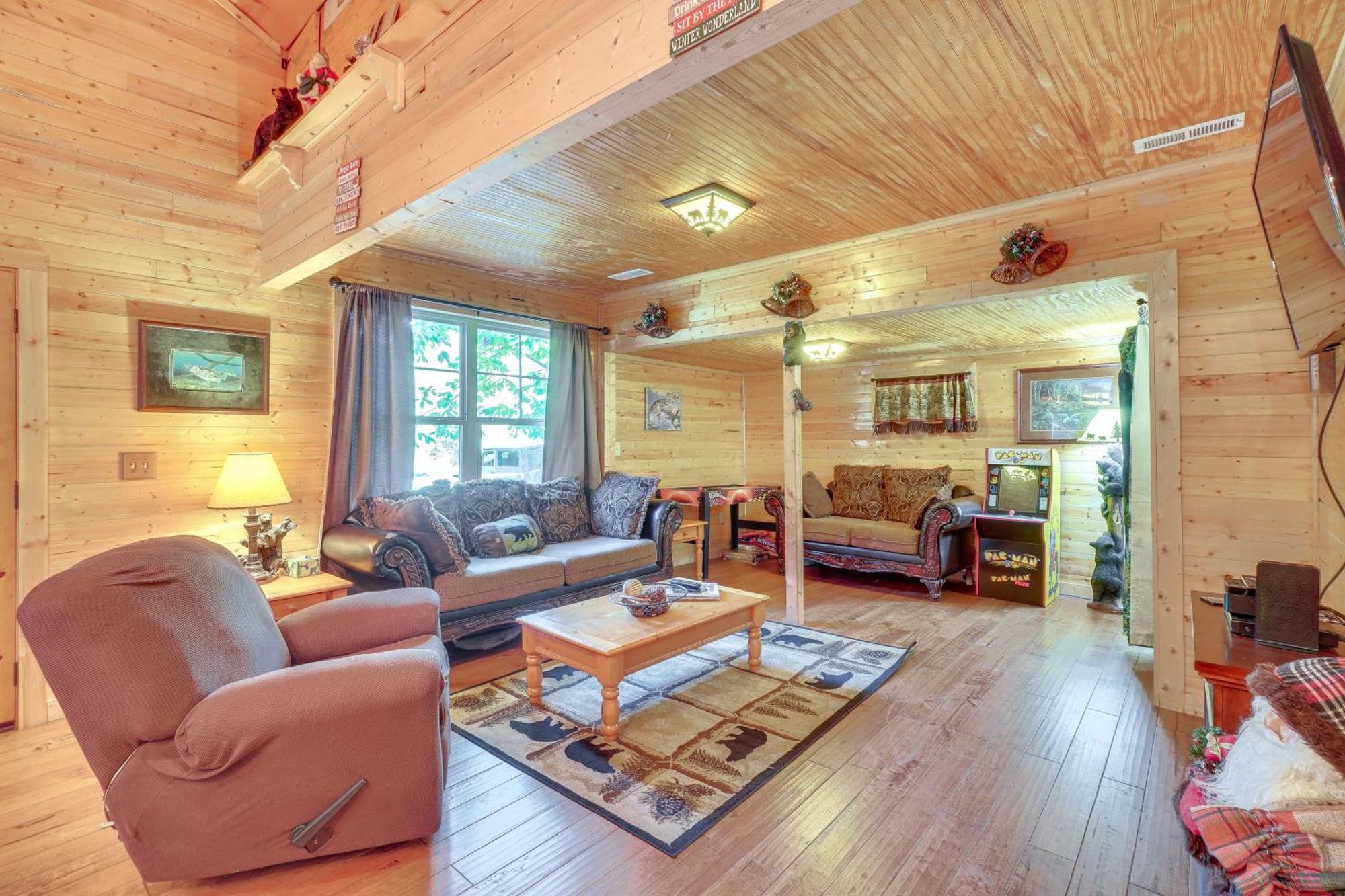 Just Fur Relaxin Sevierville Cabin With Hot Tub! Экстерьер фото