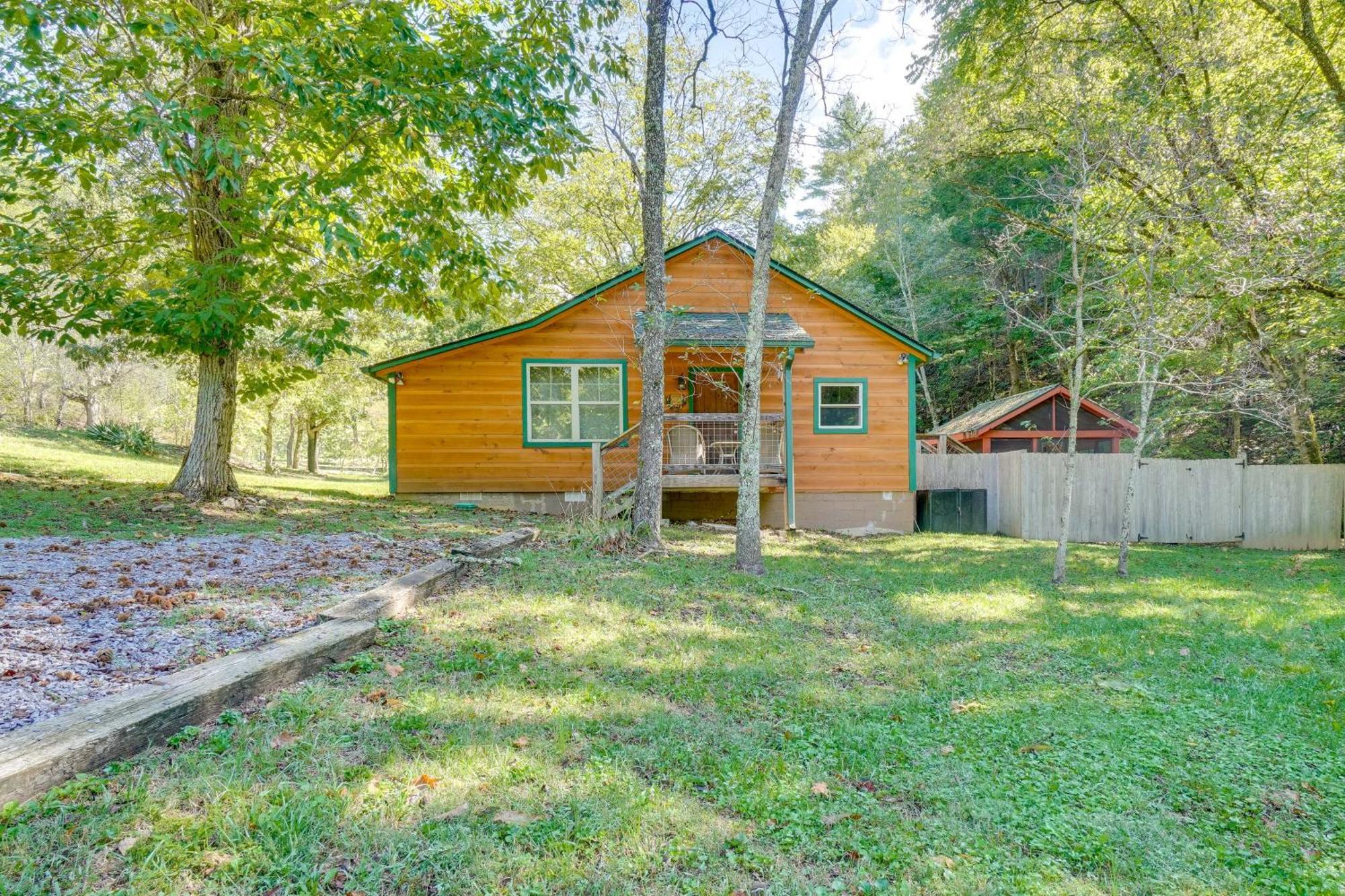 Just Fur Relaxin Sevierville Cabin With Hot Tub! Экстерьер фото
